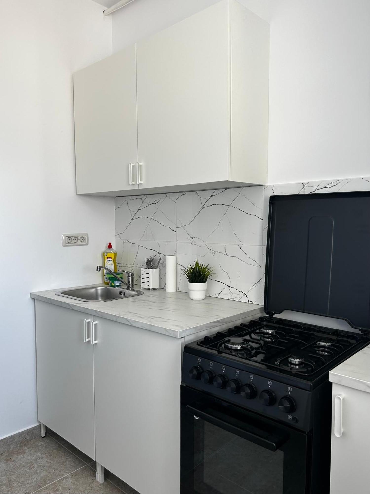 Appartamento Brand New With Self Check In - Spital Fundeni -dragonul Rosu *